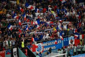 França comemora retorno de Varane após seguidas baixas por lesão