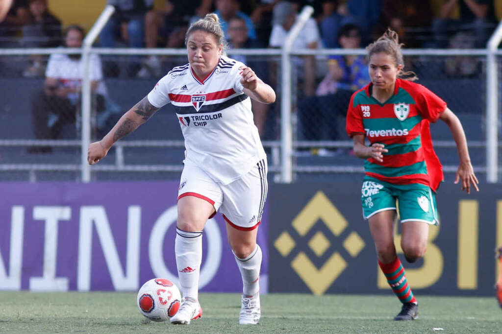 PAULISTA FEMININO: Com volta de Glaucia, São Paulo faz 4 a 0 na Portuguesa