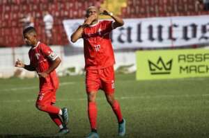 Série B: De olho no Paulista A2, Ponte Preta fica perto de artilheiro da Segundona