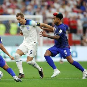 Kane cobra evolução da Inglaterra após empate frustrante: 'Podemos ser melhores'