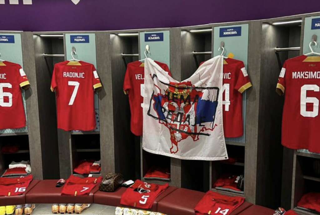 Fifa abre investigação sobre foto da seleção sérvia com provocação ao Kosovo