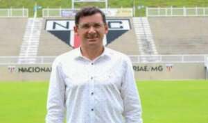 Goiano: Morrinhos anuncia treinador Augusto César, ex-lateral do Corinthians