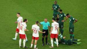 Brasileiro apita jogo com mais faltas na Copa, ao lado de Portugal x Gana