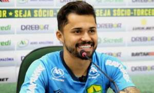 Paulista A2: Ponte Preta não entra em leilão e Alesson vai para o Goiás