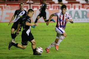 Ponte Preta 'conseguiu' ser igual ao Náutico, no Recife