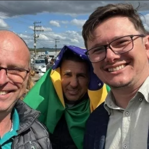 Série B: Presidente da Chapecoense é visto em bloqueio de estrada em Santa Catarina