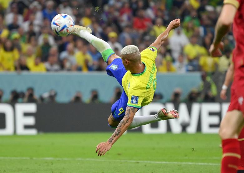 Brasil 2 x 0 Sérvia