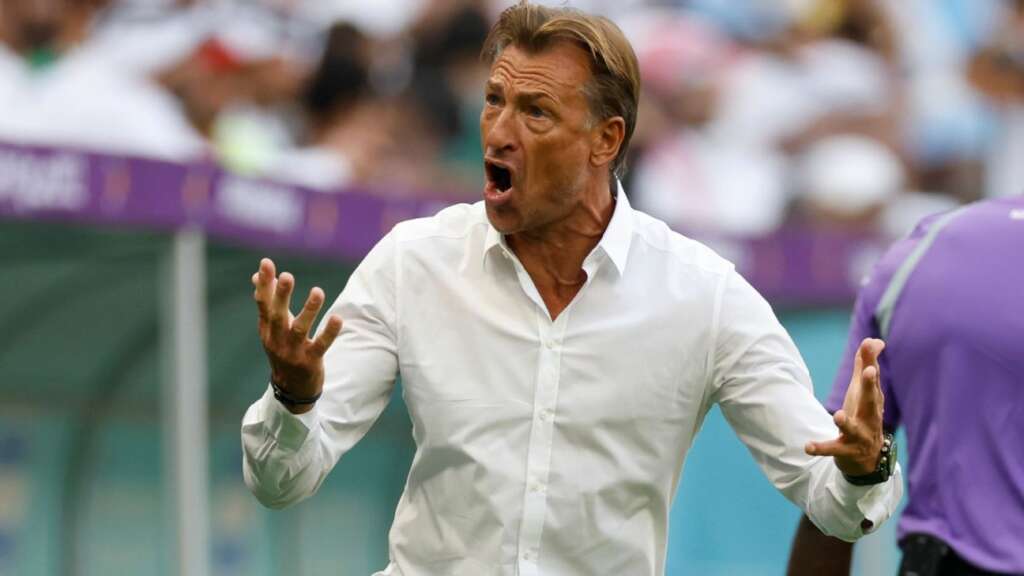 Técnico da Arábia Saudita viraliza com bronca antes de virada sobre Argentina