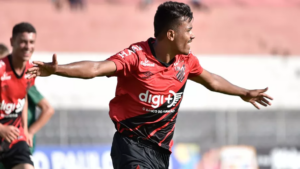 Paranaense: Operário fecha com Vinicius Mingotti e deve anunciar o atacante nas próximas horas