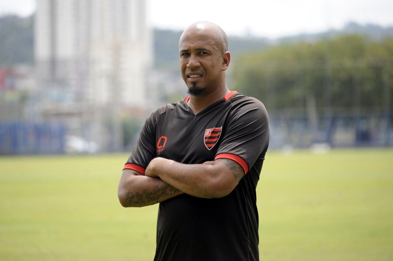 Oeste anuncia técnico Fininho para o sub-20