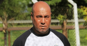 Catarinense: Arilson Costa seguirá no comando do Atlético