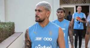 Com Arrascaeta no banco, técnico do Uruguai admite dificuldade no meio-campo