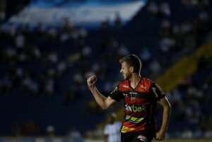 Paulistão: Ituano não renova com atacante Aylon e jogador se despede