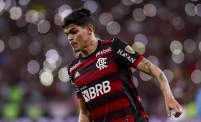 ayrton lucas flamengo