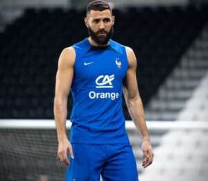 Benzema tem lesão na coxa confirmada e está fora da Copa