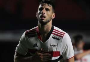 São Paulo define compra de Calleri com contrato até 2025