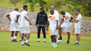 Auxiliar coloca Camarões na briga pela Copa e diz: 