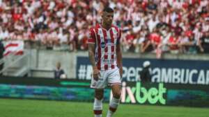 Baiano: Vitória se aproxima de dupla ex-Náutico