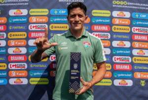 Germán Cano festeja artilharia e mais dois recordes