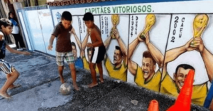 Clima de Copa do Mundo começa a tomar conta das ruas e do comércio de São Paulo