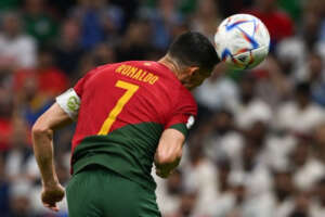 Chip na bola confirma que Cristiano Ronaldo não marcou gol diante do Uruguai