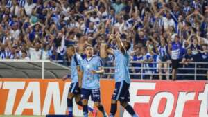 Alagoano: CSA renova com Diego Renan e oficializa volante