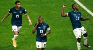 Equador x Senegal - Confronto direto por uma vaga nas oitavas da Copa