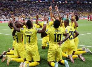 Primeira partida da Copa do Catar faz audiência da Globo mais do que dobrar