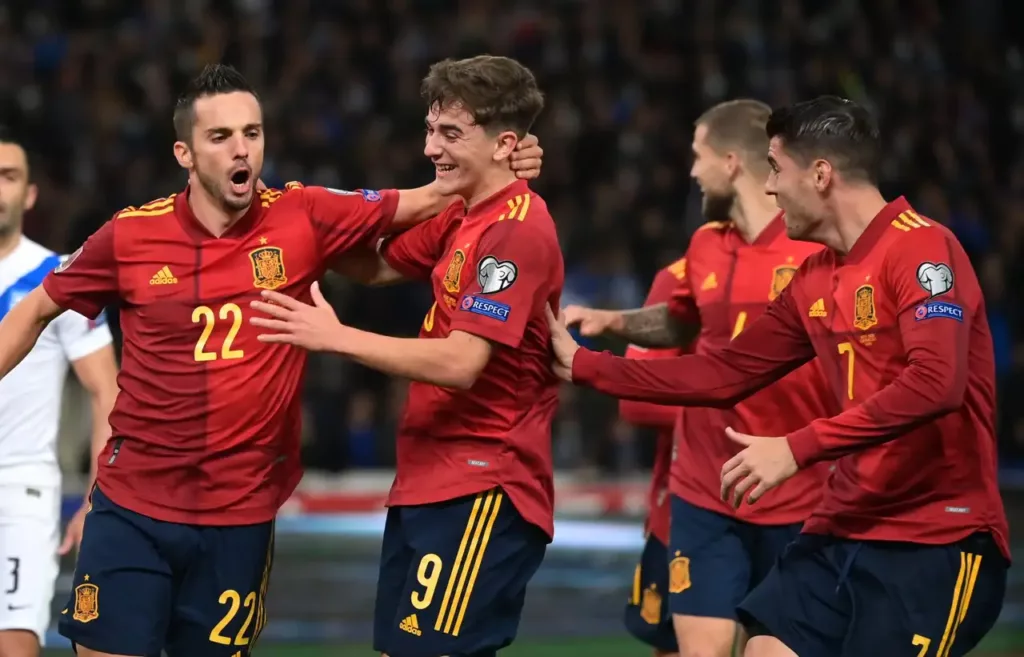 Jogadores da Espanha prometem vitória em jogo que decidirá vaga da Alemanha