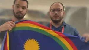 Pernambucano não quer falar sobre bandeira confundida com símbolo LGBT+ no Catar