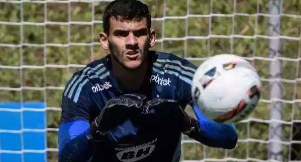 Paulistão: Ex-Guarani, goleiro Gabriel Mesquita pode jogar no Água Santa