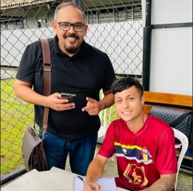 Grêmio Barueri Catar Felipinho