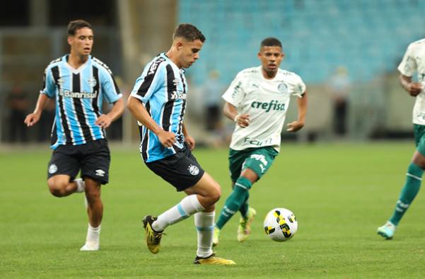 Palmeiras é campeão do Brasileiro Sub-17