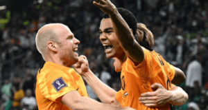 Senegal 0 x 2 Holanda - Europeus sofrem, mas saem com a vitória