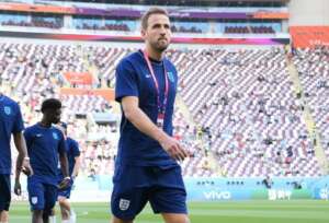 Harry Kane vai ser submetido a exames médicos por causa de lesão no tornozelo
