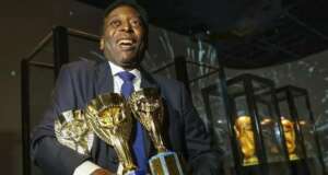 Pelé faz 82 anos e é homenageado por Santos, CBF, Neymar e outras figuras do esporte