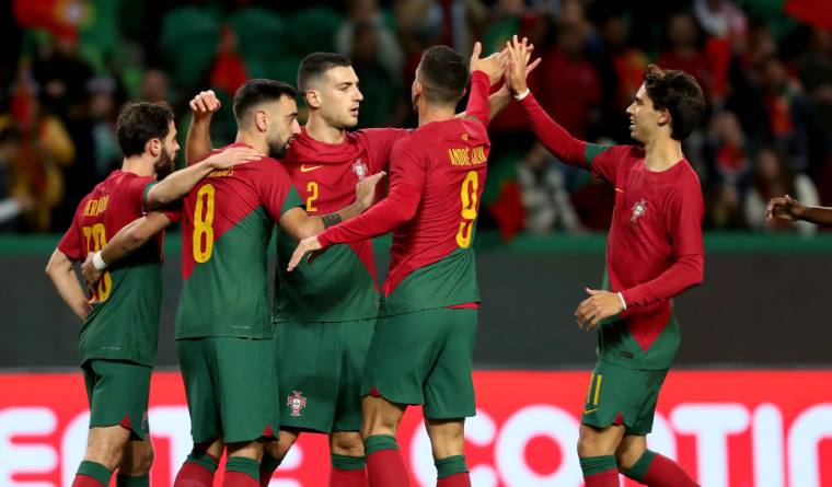 Portugal goleia sem Cristiano Ronaldo