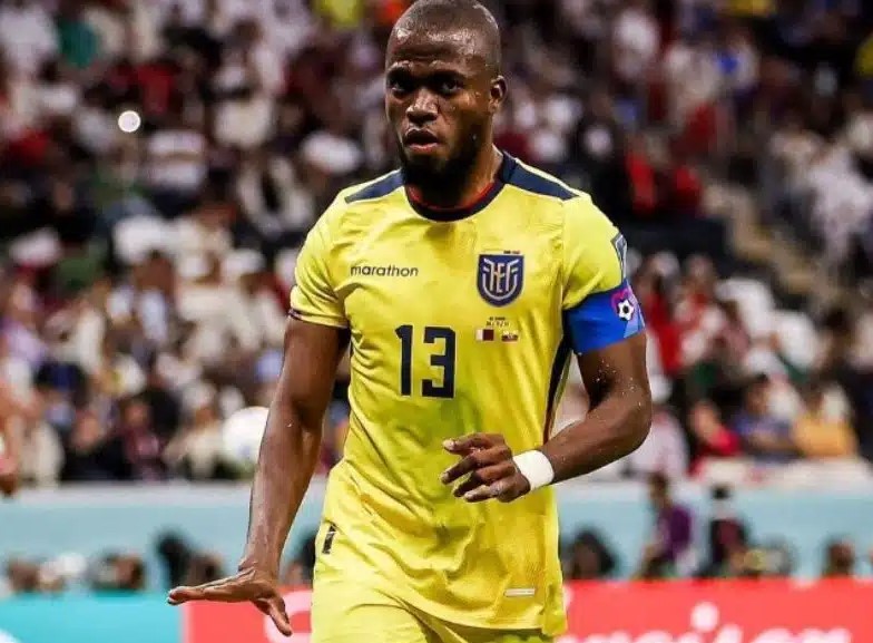 Valencia já simulou lesão para escapar de prisão e tenta feito histórico no Catar 2 Valencia já simulou lesão para escapar de prisão e tenta feito histórico no Catar