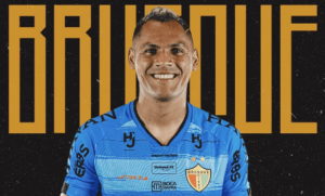 Catarinense: Brusque renova com goleiro Ruan Carneiro para 2023