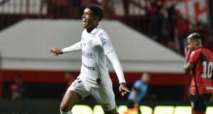 STJD multa Santos, Corinthians e São Paulo por infrações no Campeonato Brasileiro