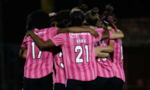 PAULISTA FEMININO: São Paulo goleia e assume liderança provisória