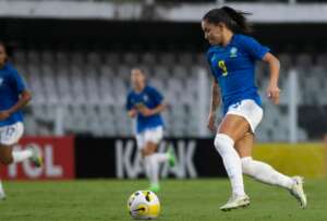 AMISTOSO: Com gol nos acréscimos, seleção feminina vence Canadá