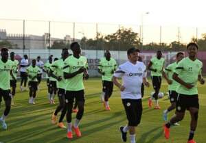 Senegal tem problemas com documento e jogador naturalizado preocupa para estreia