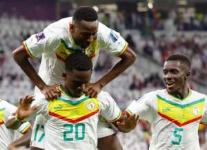 Equador 1 x 2 Senegal - Africanos vencem e avançam às oitavas de final Copa do Mundo