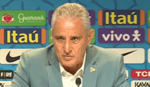 Tite sobre críticas a Dani Alves: 'Não vim pra agradar o Twitter'