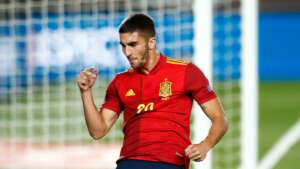 Torres evita colocar Espanha entre os favoritos, mas garante luta pelo título