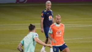 Blog do Lu: Seleção faz treino fechado e CBF divulga dúvidas de Tite