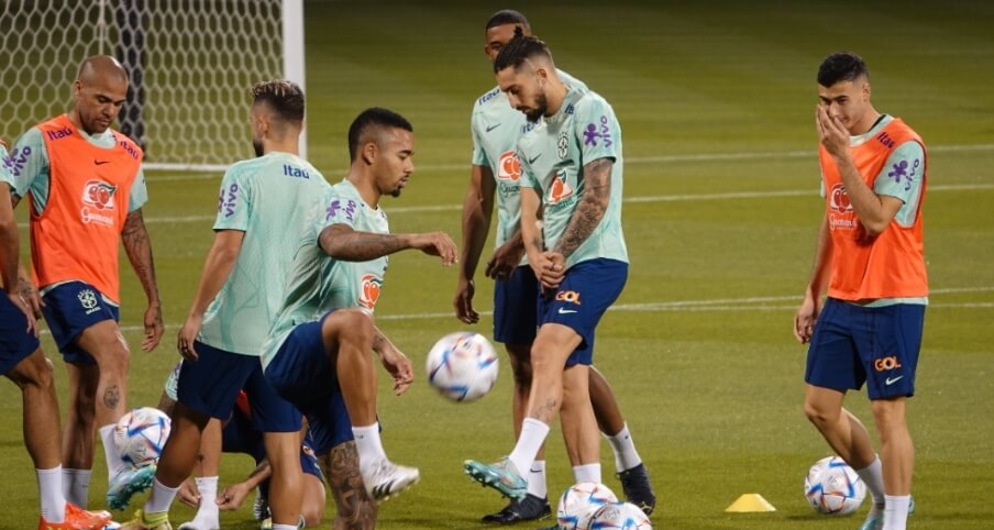 treino reservas brasil camaroes copa 1