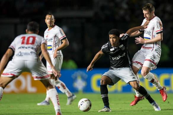 Vasco x Ituano, no primeiro turno da Série B. Foto: Daniel RAMALHO/CRVG