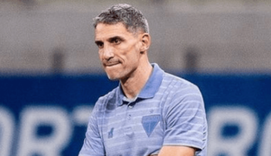 Santos descarta Cuca e quer treinador estrangeiro para 2023